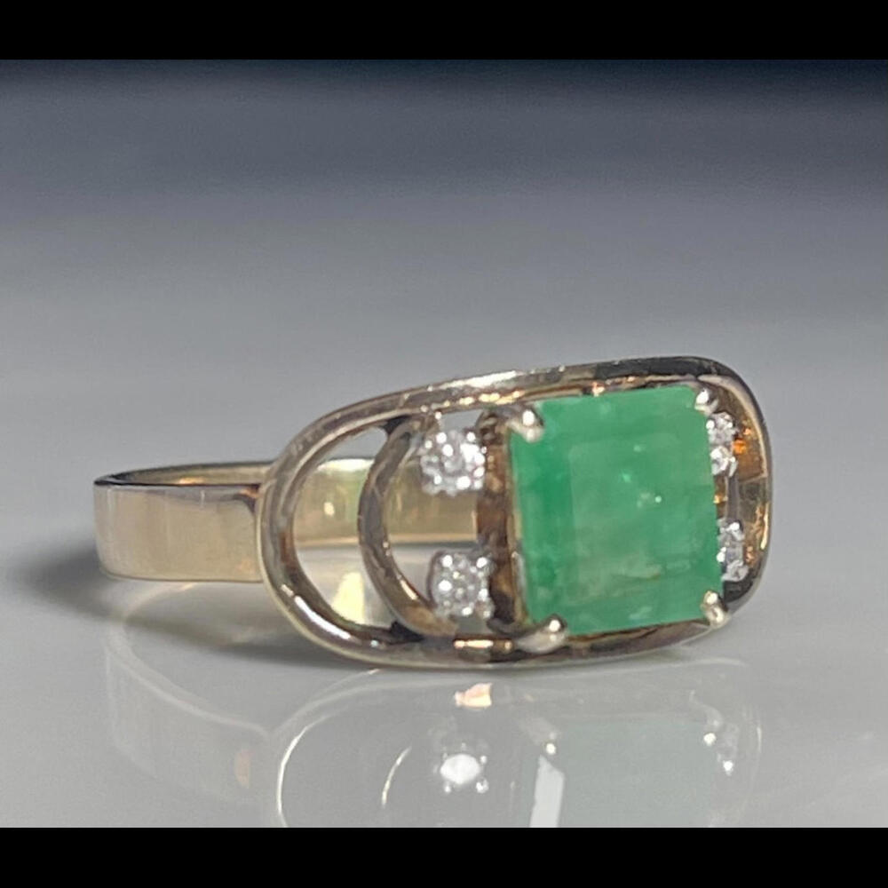 Emerald Ring 14k Genuine Diamond Colombian Emerald Vintage Engagement Ring